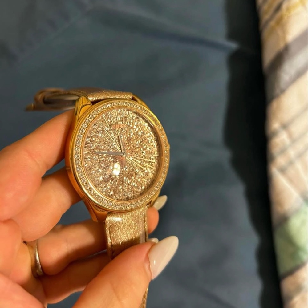 Guess Sparkling Gold Women's Watch
